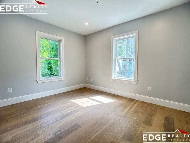Building Photo - No Brokers Fee, No Security Deposit, In-Unit Washer and Dryer, Central Heat/AC, New Construction