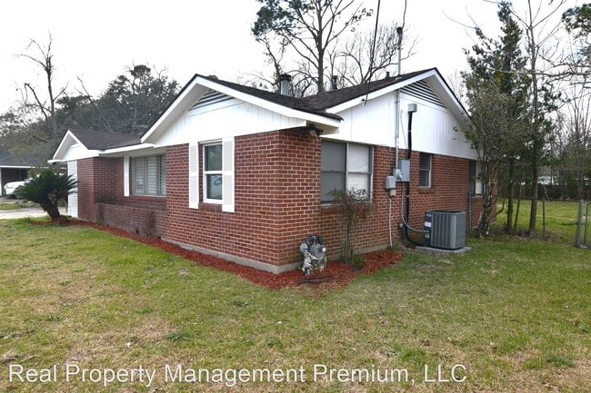 Building Photo - 3 br, 1.5 bath House - 505 Staring Lane