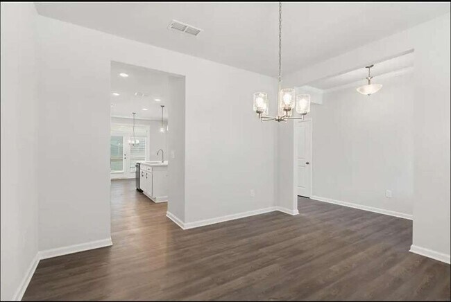 Building Photo - 639 Tigers Eye Ter
