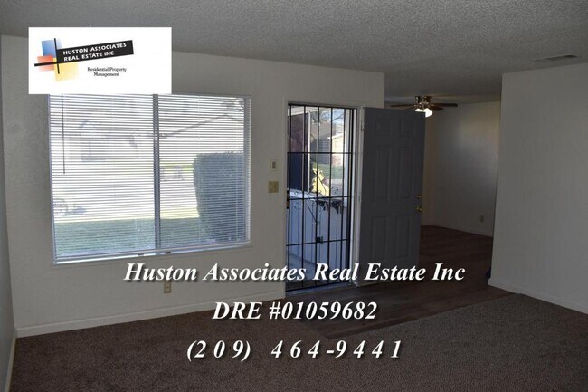 Foto del edificio - 7412 Karlsberg Cir