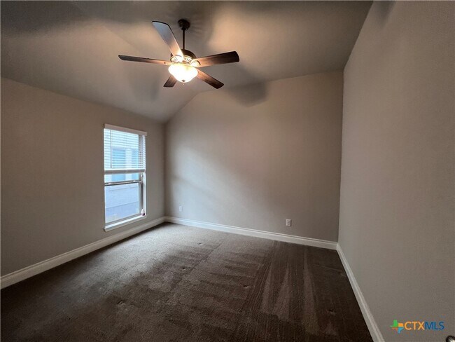 Foto del edificio - 535 Orchard Way