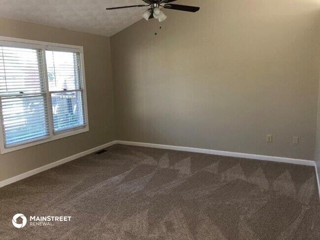 Foto del edificio - 4520 Norene Ln, Louisville, KY 40219