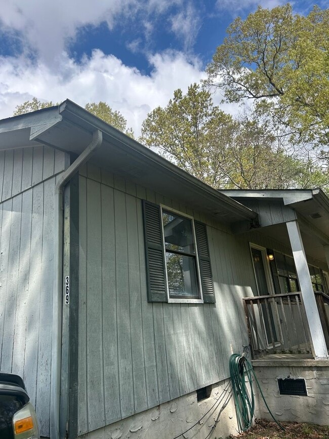 Building Photo - 369 Keller Rd