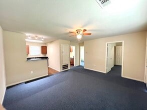 Building Photo - 2508 S Houston Ave