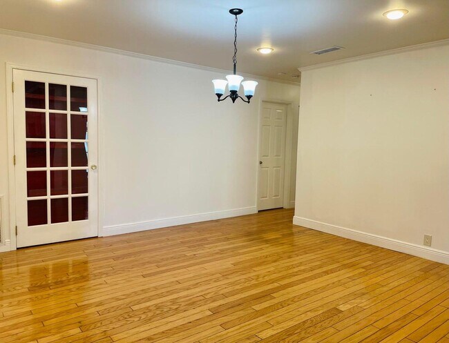 Foto del edificio - 1775 SW 8th St