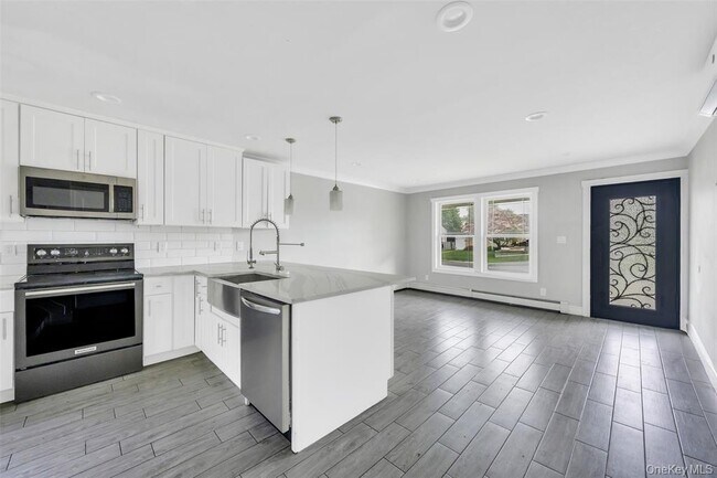Foto del edificio - 823 N Jefferson Ave