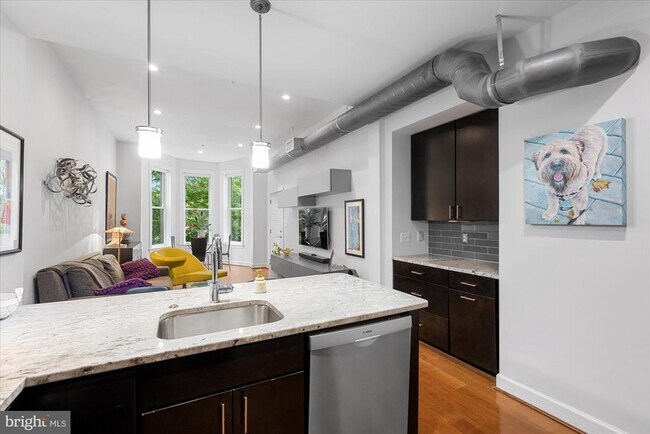Foto del edificio - 1508 R St NW