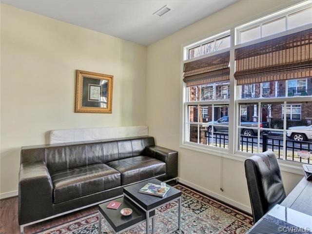 Foto del edificio - 3952 Redbud Rd