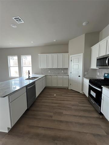 Building Photo - 4304 Hummingbird Dr