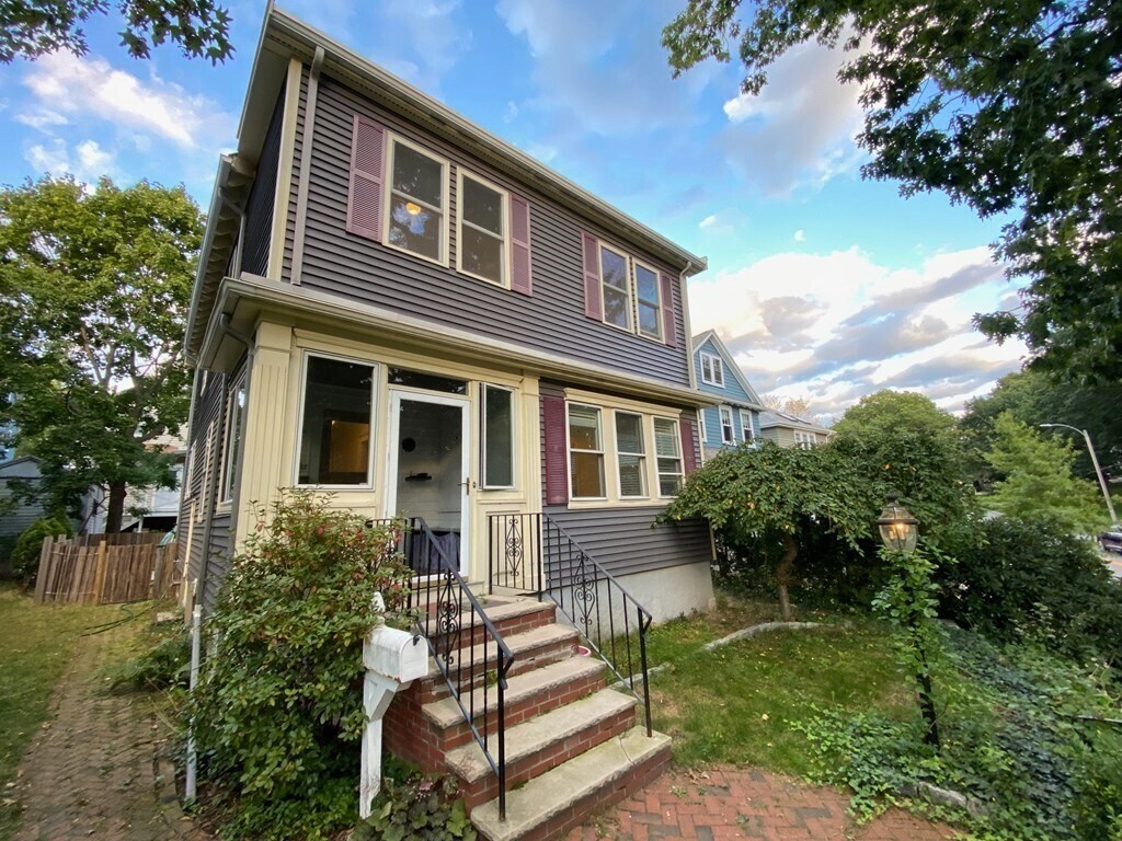Primary Photo - 77 Eliot St