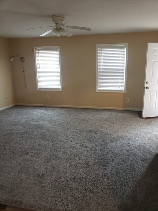 New paint and new carpet. Two inch blinds. - 3212 Spring Hollow Ave