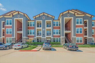 Building Photo - 3400 Louetta Rd