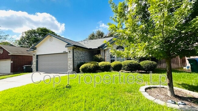 Building Photo - 6362 Parkland Oaks Dr