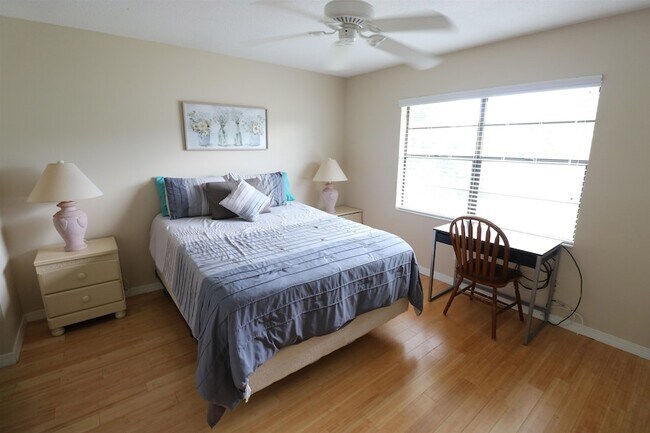 Foto del edificio - 47 Brigantine Ct