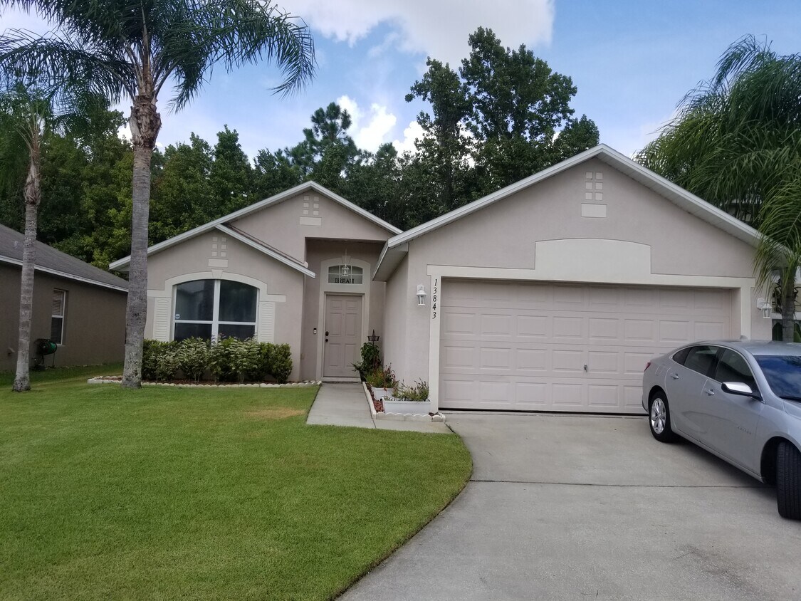13843 Econ Woods Ln, Orlando, FL 32826 House Rental in Orlando, FL