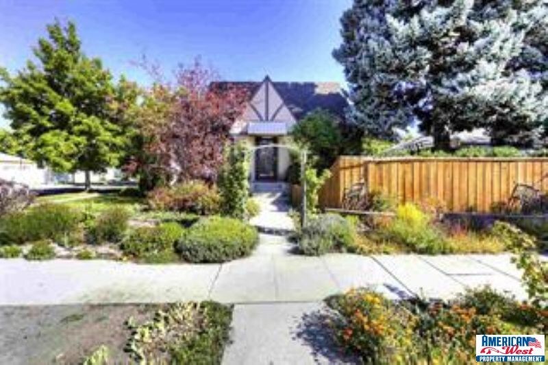 Primary Photo - 2334 W State St