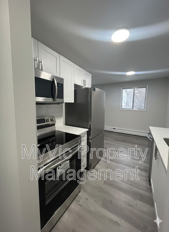 Photo du bâtiment - 9120-9149 149 St