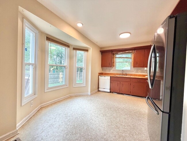 Foto del edificio - 634 Inver Ln