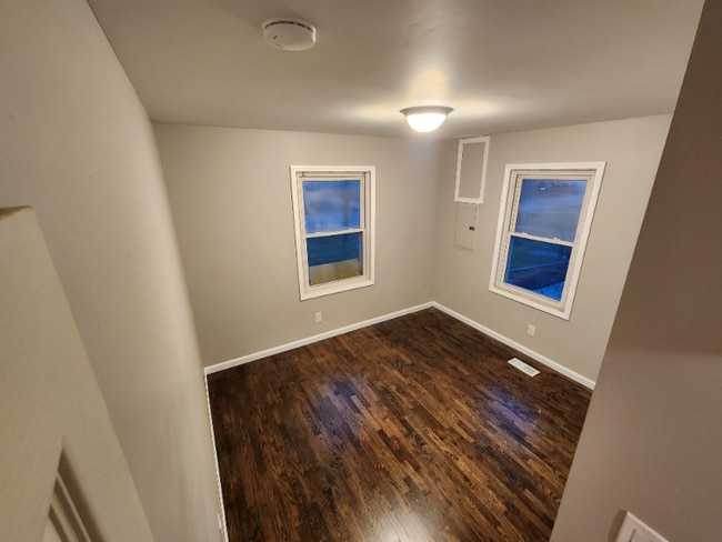 Building Photo - 2083 E Schumacher St