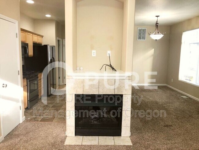 Building Photo - 17148 SW Whitley Way