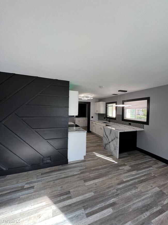 Foto del edificio - 3 br, 1 bath House - 1602 Jay Street