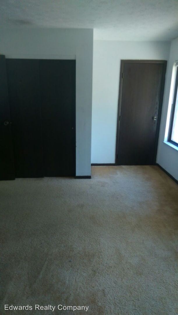 Building Photo - 1440 Londondale Pky