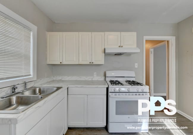 Photo - 2821 Palm Dr House