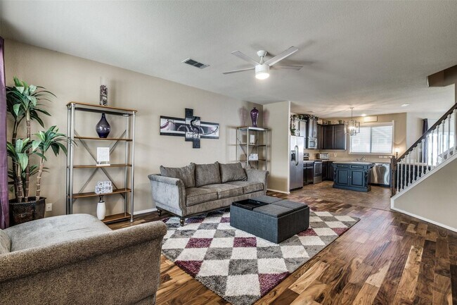 Building Photo - Welcome to this two-story craftsman home l...