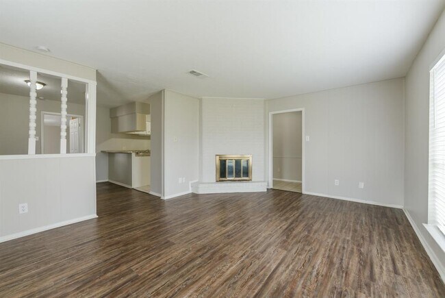 Foto del edificio - 1 Midwood Cir