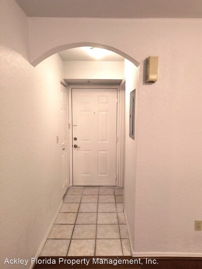 Foto del edificio - 1 br, 1 bath House - 826 Camargo Way #105 ...