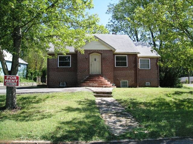 Building Photo - 3518 Glenhurst Rd