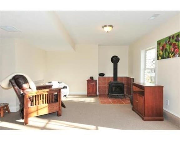 Building Photo - 49 North Crescent Circuit