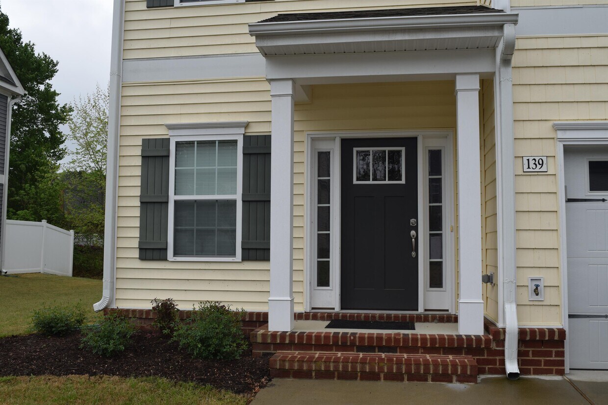 139 Wineberry Wy, Yorktown, VA 23692 House Rental in Yorktown, VA