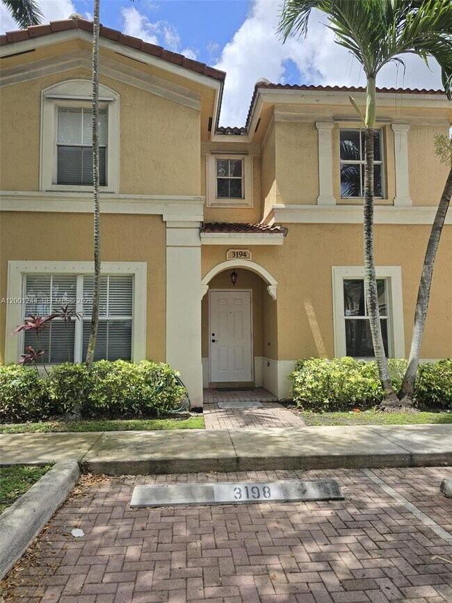Building Photo - 3194 SW 128th Terrace