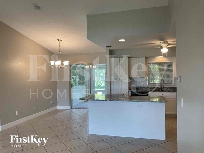 Foto del edificio - 314 SE 15th St