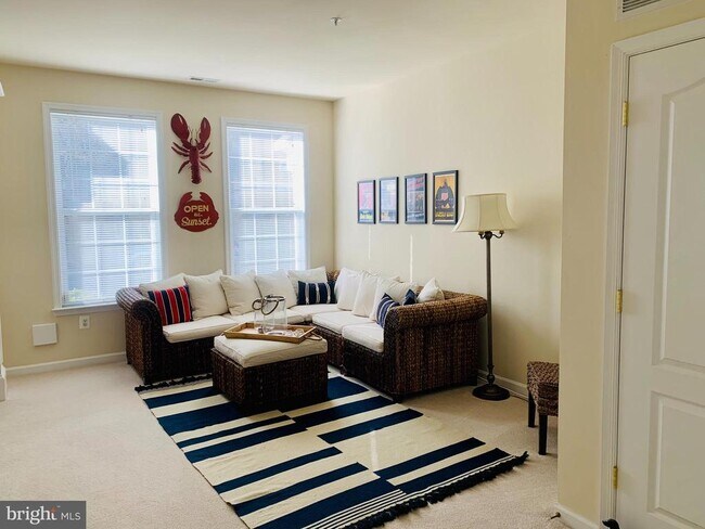 Foto del edificio - 9823 Darcy Forest Dr