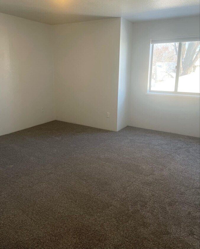 Foto del edificio - 2775 Glen Creek Pl