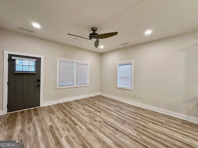 Foto del edificio - 942 Parsons St SW