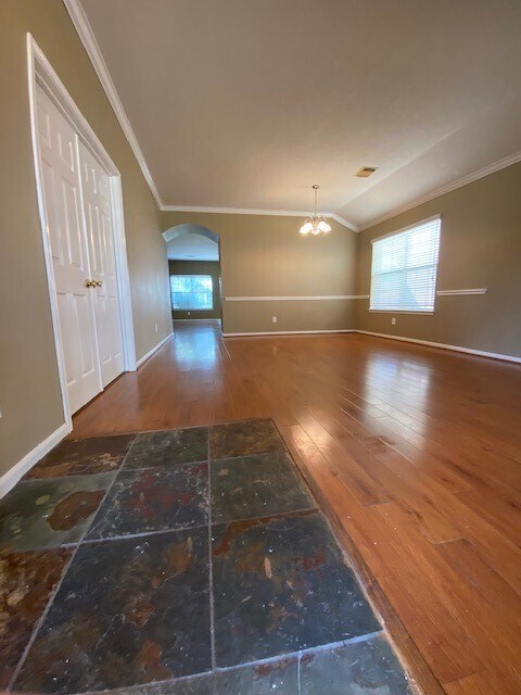 Foto del edificio - 5406 Meadow Canyon Dr