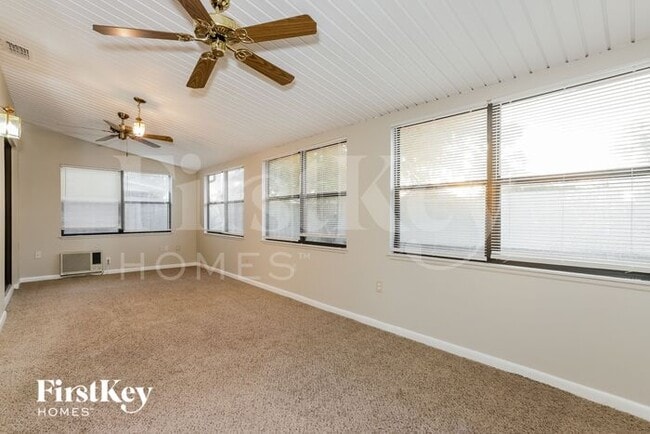 Building Photo - 4030 Cypress Landing E