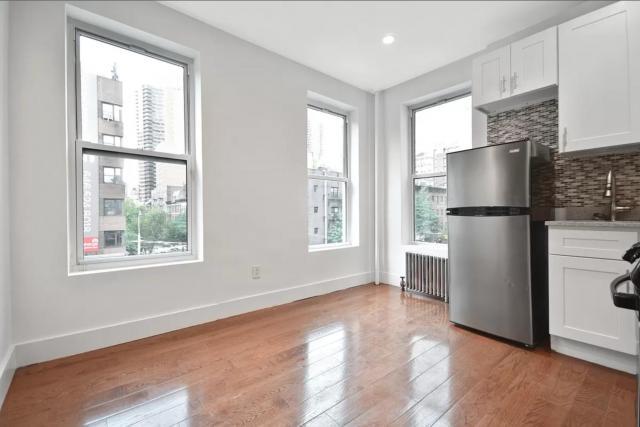 Foto del edificio - 3 bedroom in New York NY 10065