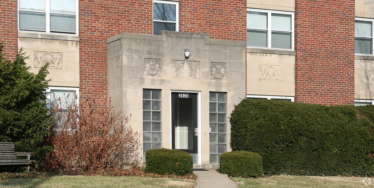 Building Photo - 2635 University Ct