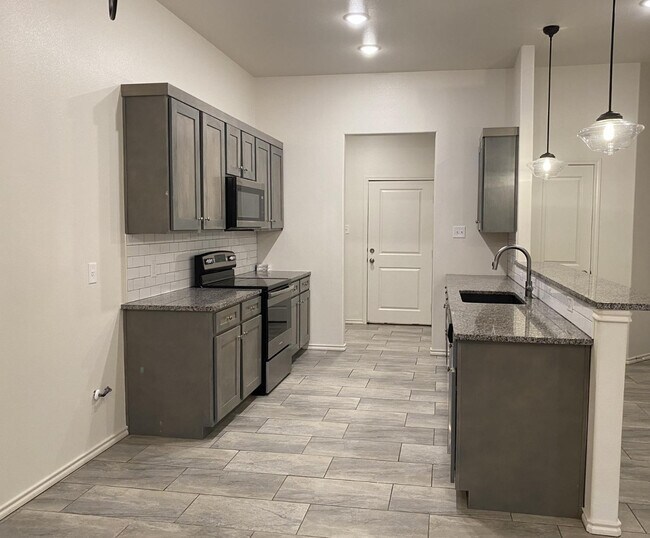 Foto del edificio - 5510 Kemper St