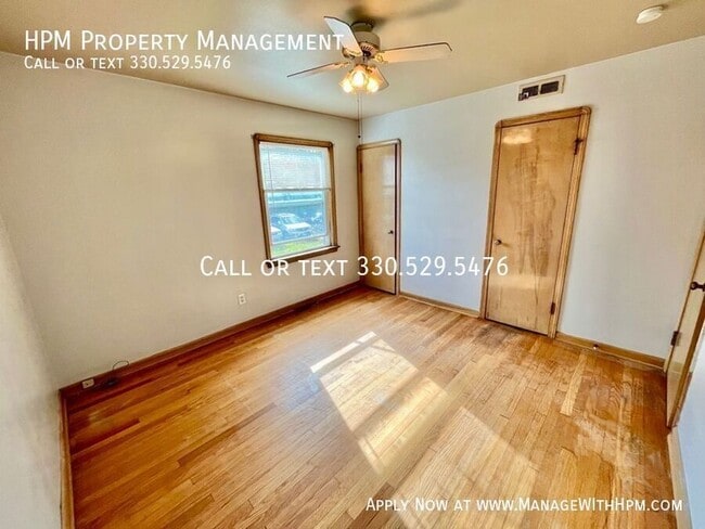 Building Photo - 13725 Lakewood Heights Blvd