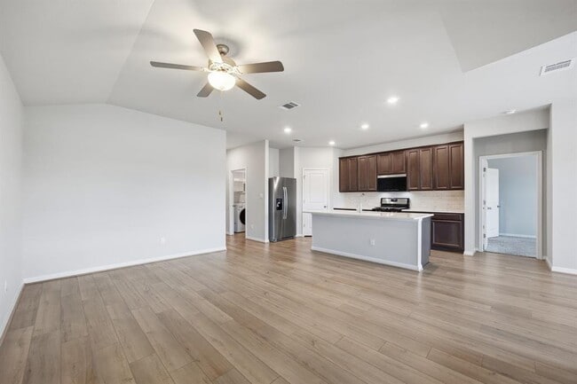 Foto del edificio - 809 Russet Rock Dr