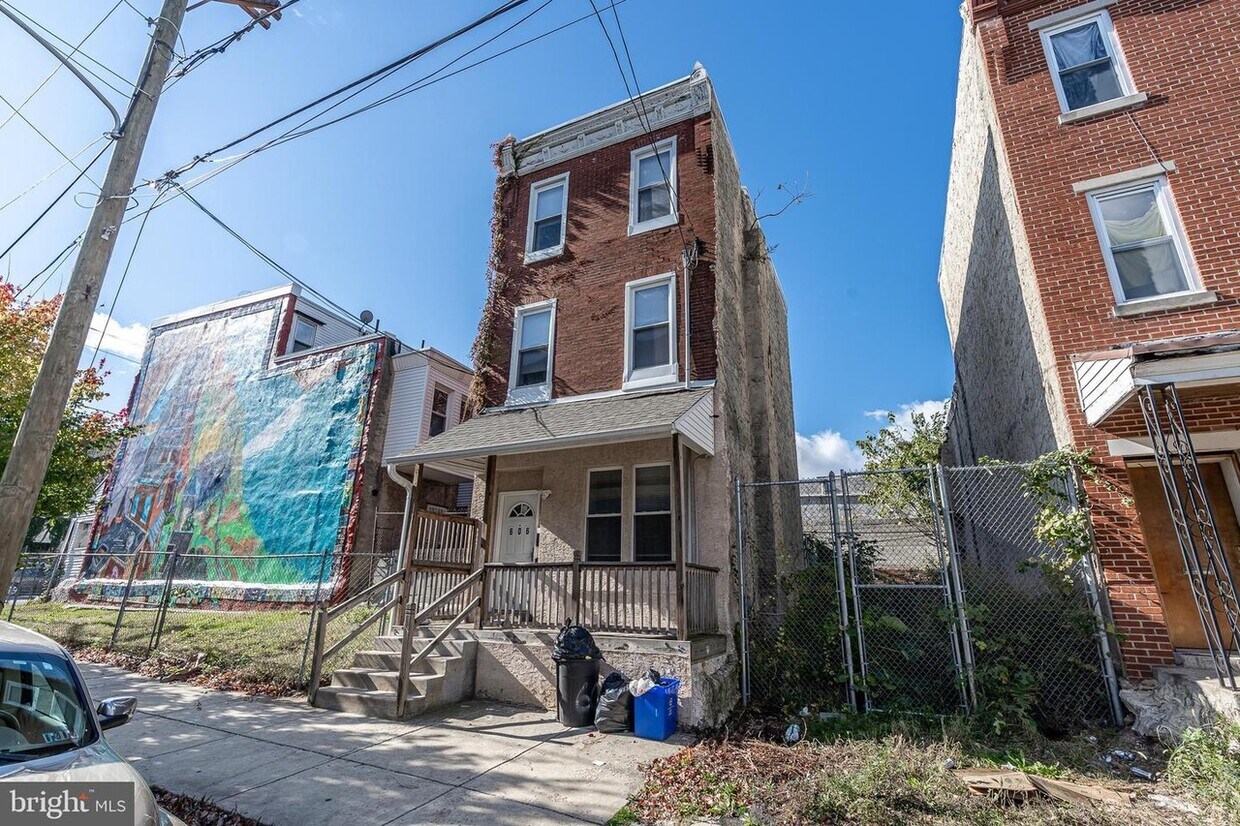 Foto principal - 606 N Union St