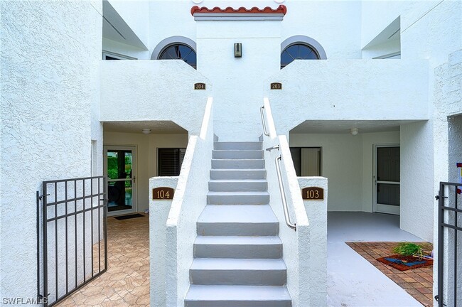 Building Photo - 559 Beachwalk Cir