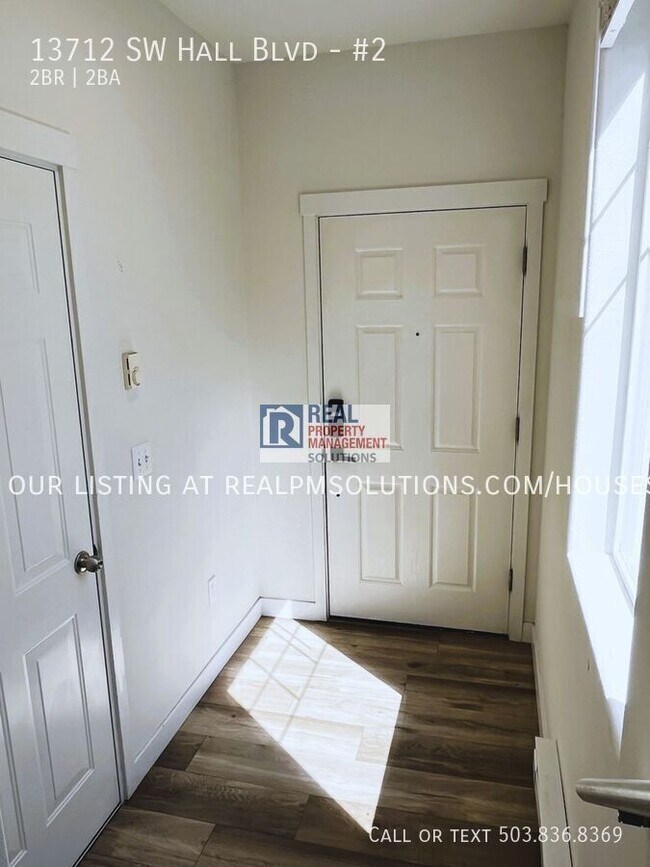 Foto del edificio - 13712 SW Hall Blvd
