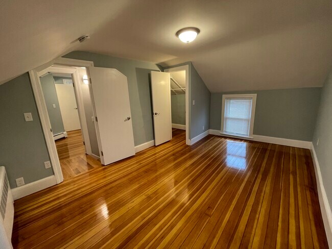 Building Photo - 309 Highland Ave