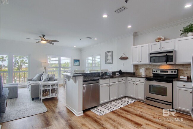 Foto del edificio - 4481 Walker Key Blvd